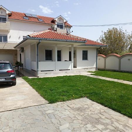 Serbian Home With Garden Krnjaca Esterno foto