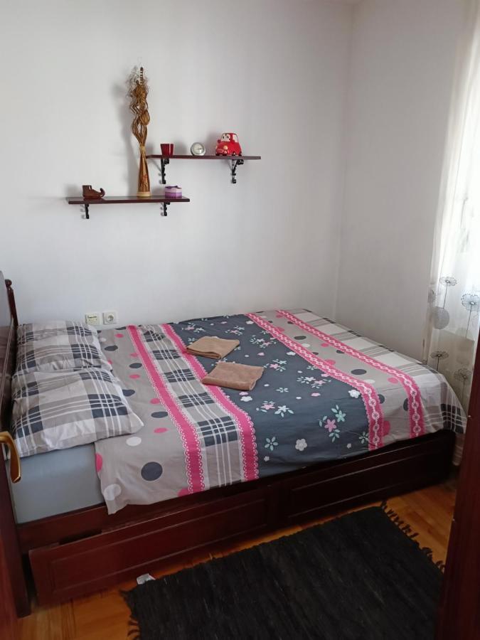 Serbian Home With Garden Krnjaca Esterno foto