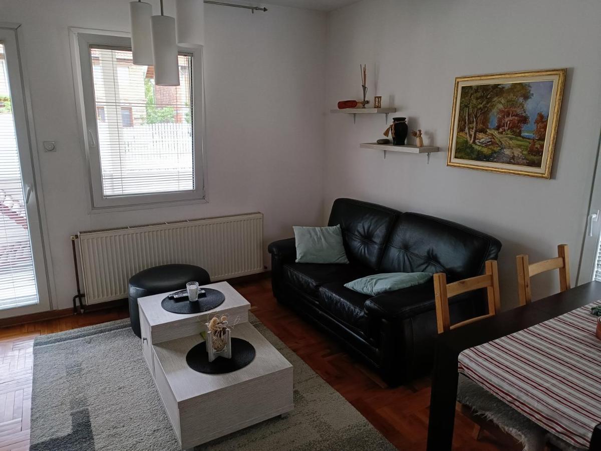 Serbian Home With Garden Krnjaca Esterno foto